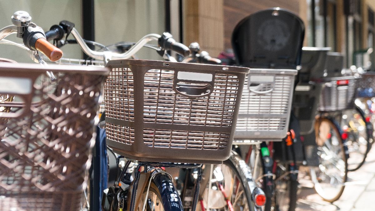 子ども乗せ自転車につけるカゴ。子どもの乗り方とカゴの設置について｜子育て情報メディア「KIDSNA STYLE」