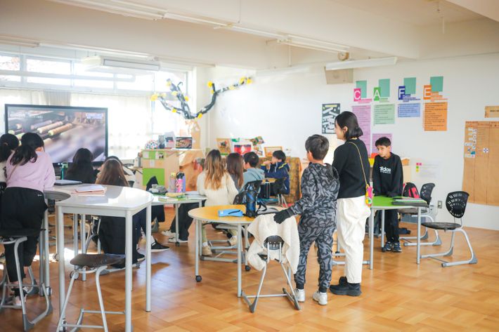 アオバ・ジャパンインターナショナルの日本語の授業風景